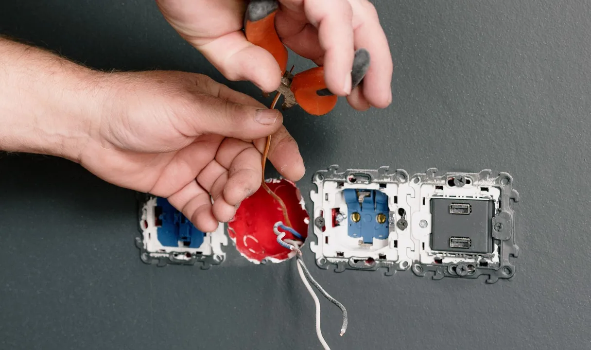 Petits travaux électriques à Vannes